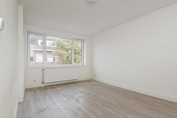 Medium property photo - Linnaeusstraat 66A, 2522 GT Den Haag